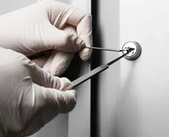 Lock Key Store San Antonio, TX 210-780-7308 Lock Key Store San Antonio, TX 210-780-7308 - 14-Eviction-Locksmith